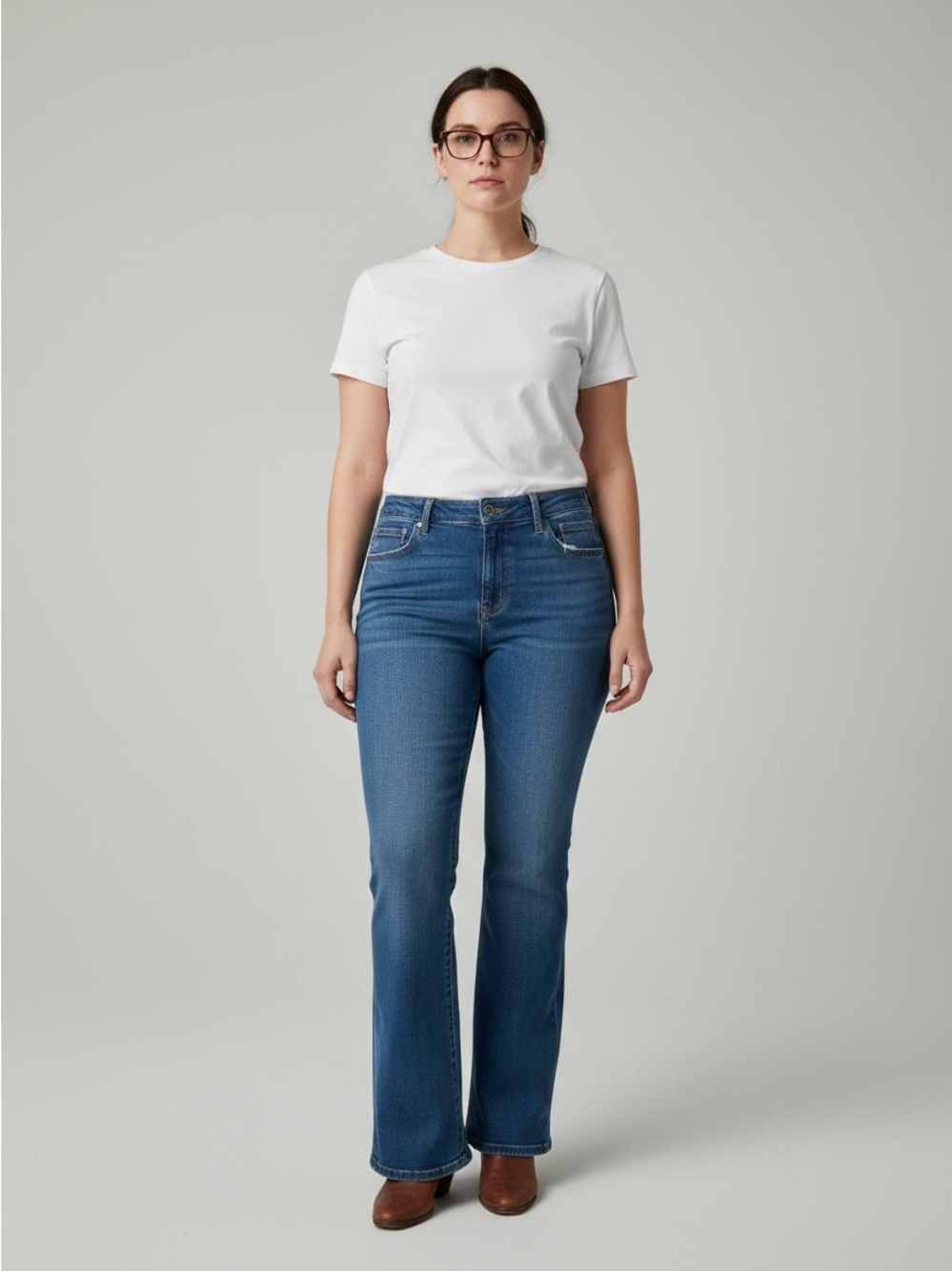 Mid rise kicker boot cut SHORT jeans